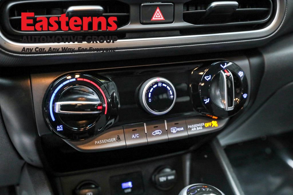 Used 2022 Hyundai Kona SE w/ Winter Weather Package image 20