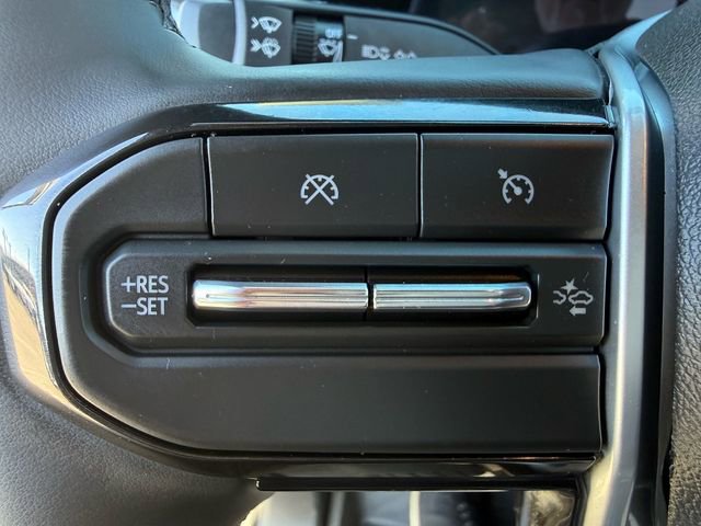 Used 2024 Chevrolet Colorado ZR2 w/ ZR2 Convenience Package III image 14