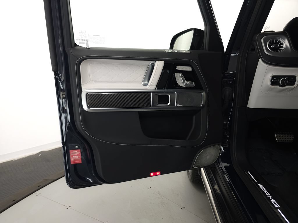 Used 2025 Mercedes-Benz G 63 AMG 4MATIC image 5