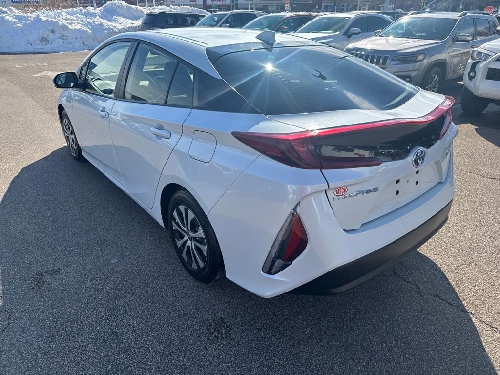 Used 2021 Toyota Prius Prime XLE image 8