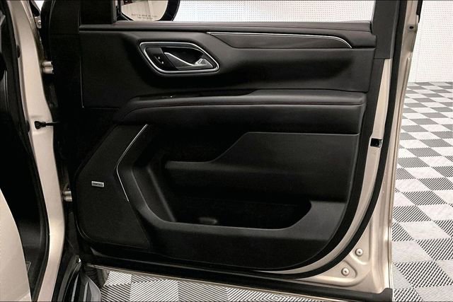 Used 2022 Chevrolet Tahoe RST w/ Luxury Package image 22