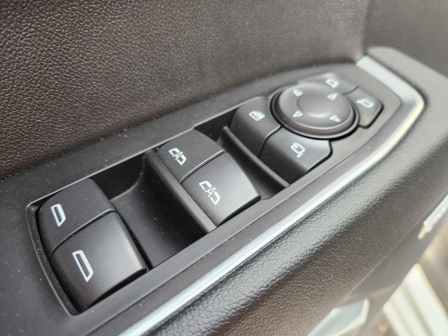 Used 2022 Chevrolet Silverado 1500 LTZ w/ LTZ Premium Package image 37