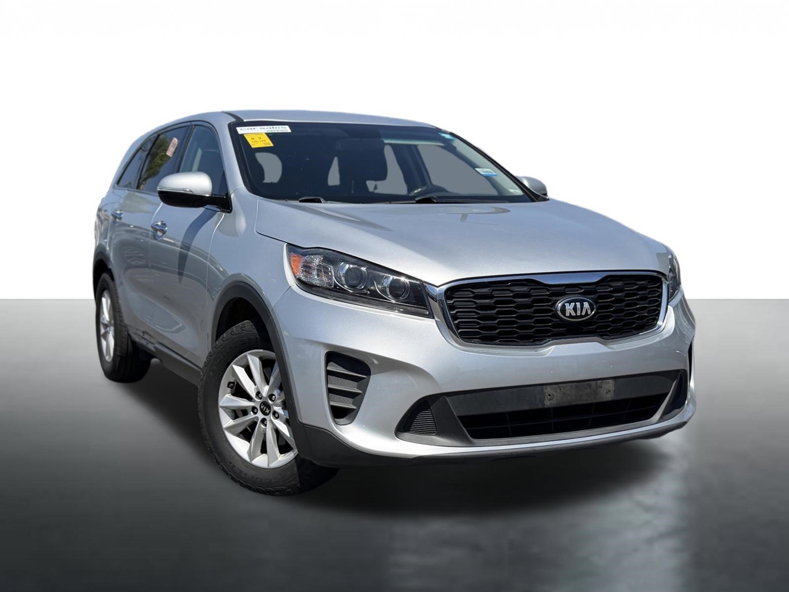 Used 2020 Kia Sorento LX image 1