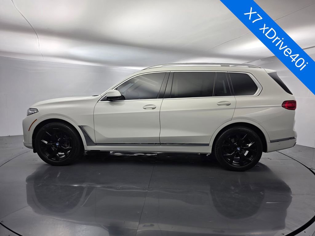 Used 2022 BMW X7 xDrive40i w/ Premium Package image 7