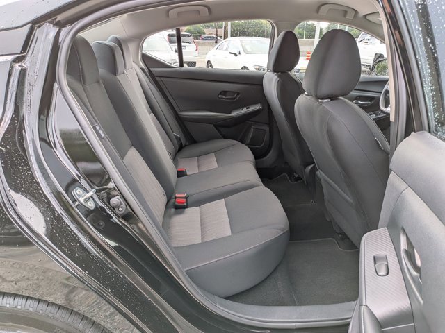 Used 2025 Nissan Sentra SV image 20