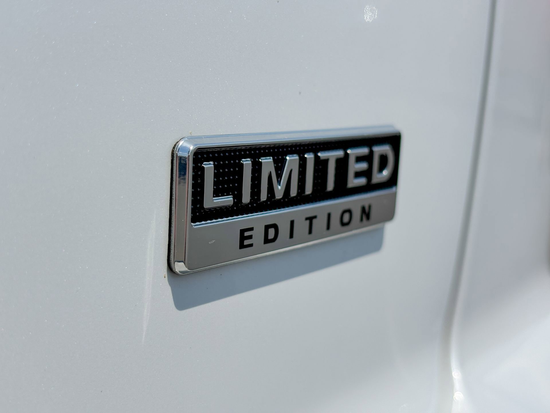Used 2023 Mitsubishi Eclipse Cross LE AWD/4WD image 9