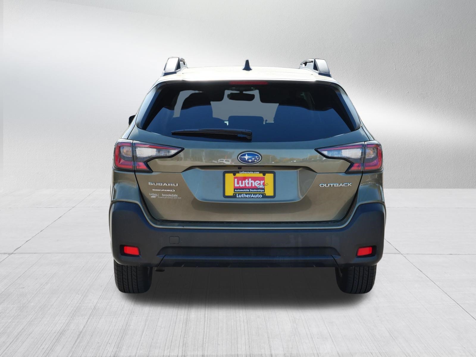 Used 2025 Subaru Outback Premium AWD/4WD image 6