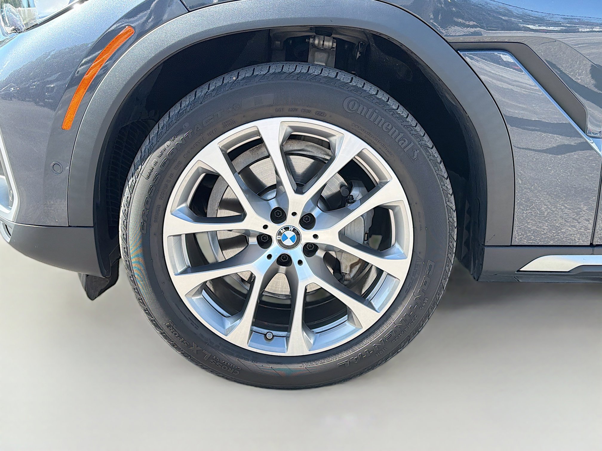 Used 2022 BMW X6 xDrive40i AWD/4WD image 41