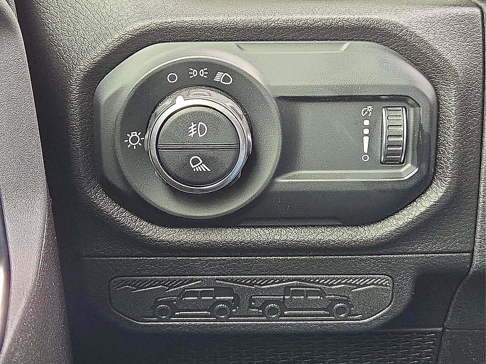 New 2025 Jeep Gladiator Sport image 20