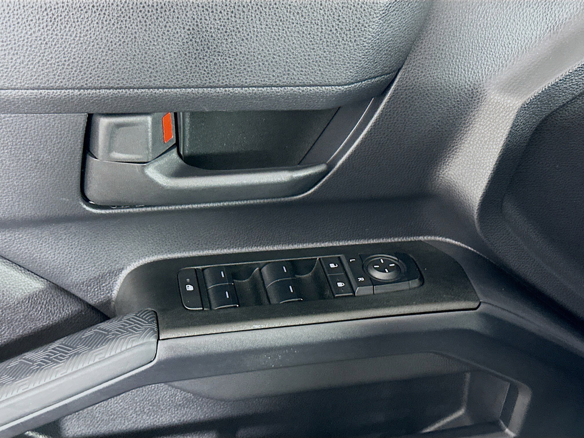 Used 2025 Toyota 4Runner SR5 image 15