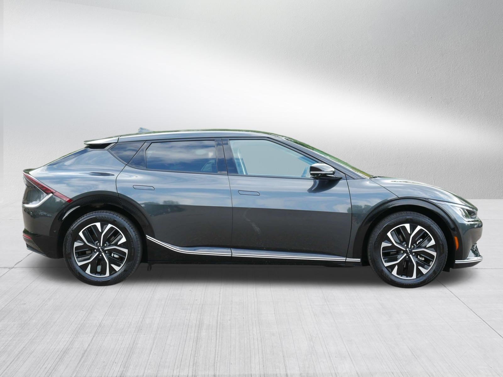 Certified 2024 Kia EV6 Wind w/ Wind Technology Package AWD/4WD image 8