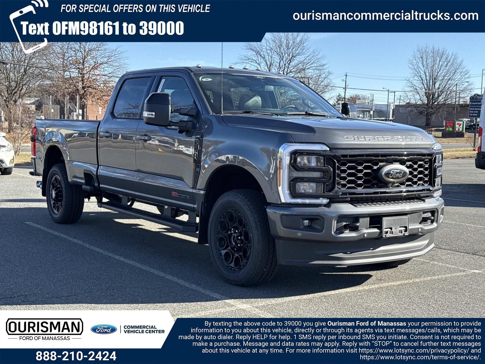 New 2026 Ford F350 Lariat w/ Black Appearance Package