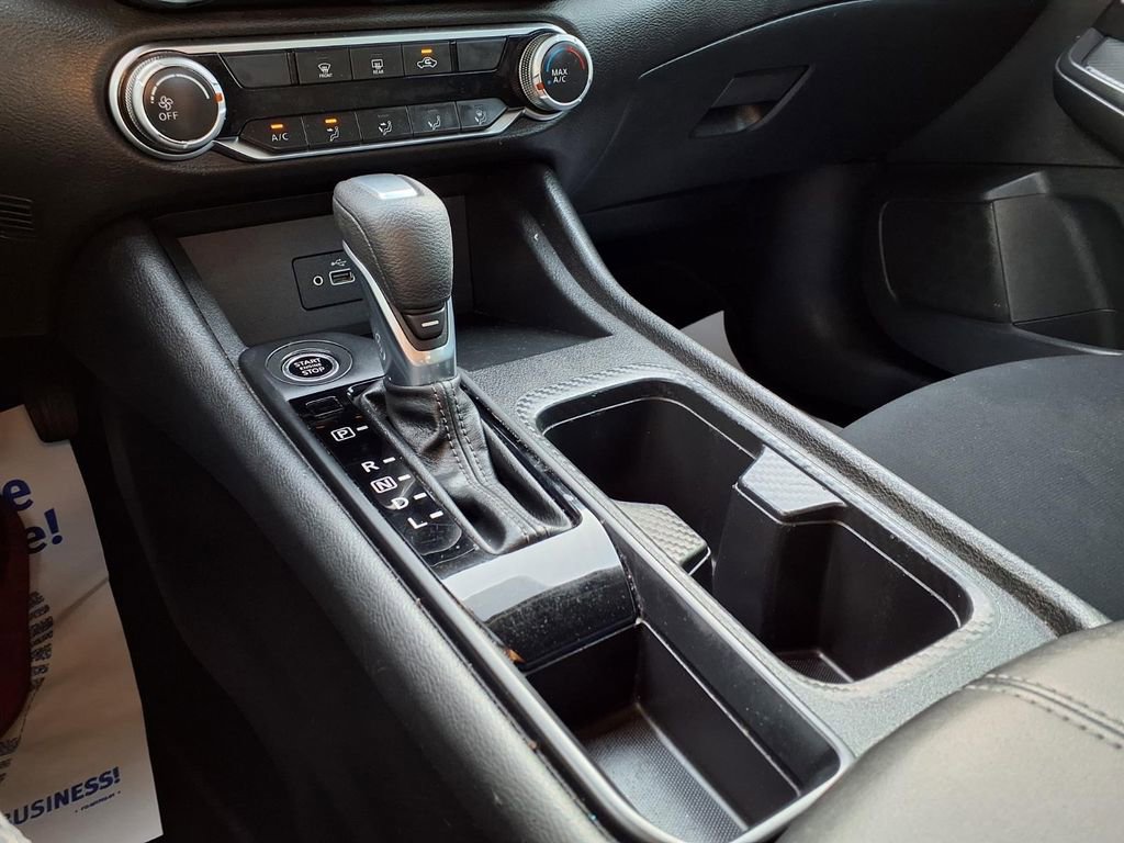Used 2022 Nissan Sentra S image 11