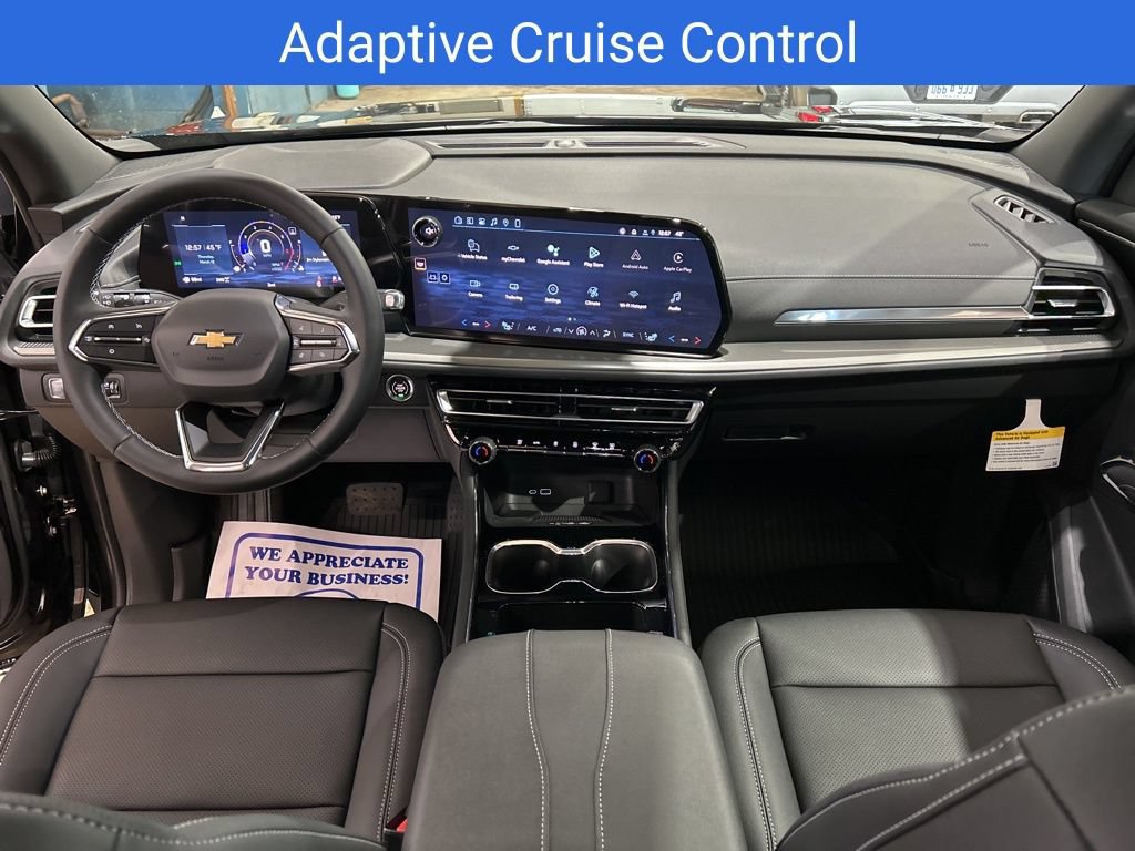 New 2026 Chevrolet Traverse LT w/ Driver Confidence Package AWD/4WD image 2