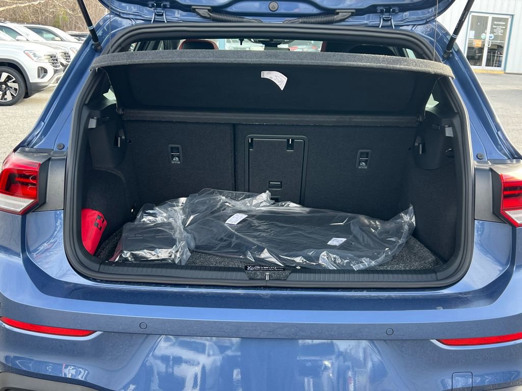 New 2026 Volkswagen GTI SE FWD image 15