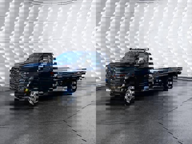 New 2026 RAM 5500 Tradesman image 18