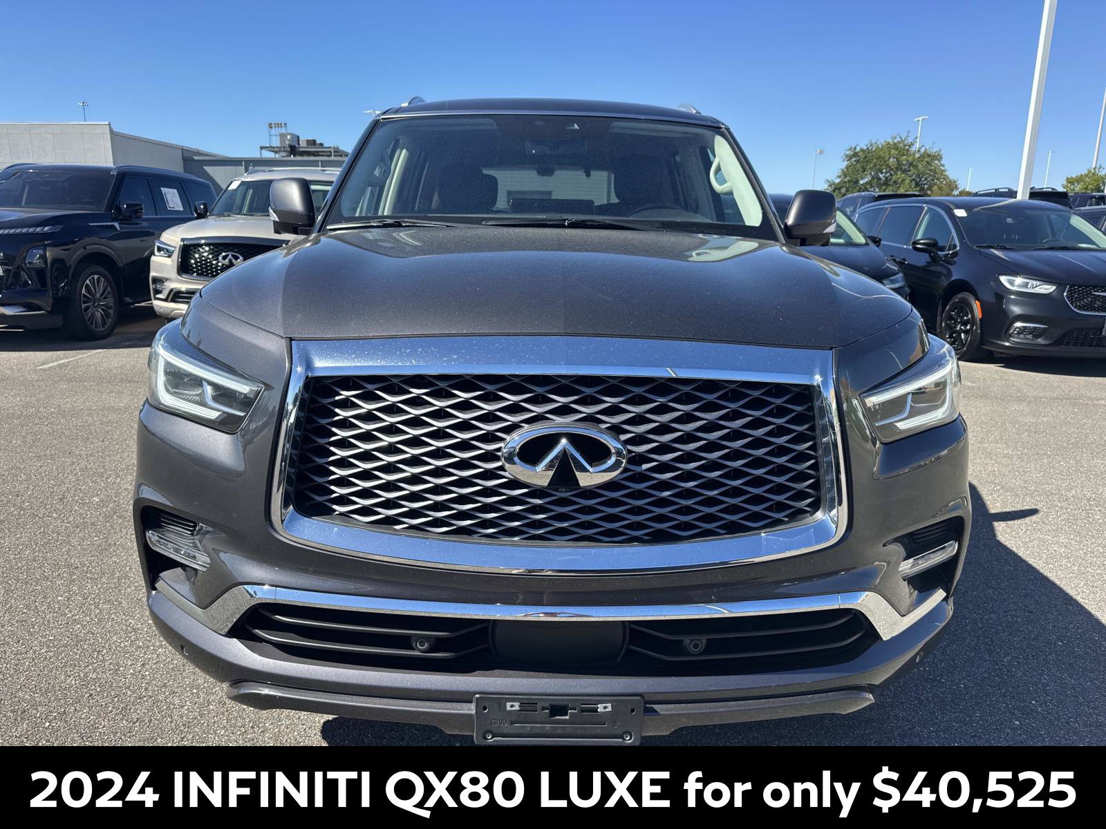 Certified 2024 INFINITI QX80 Luxe RWD image 2