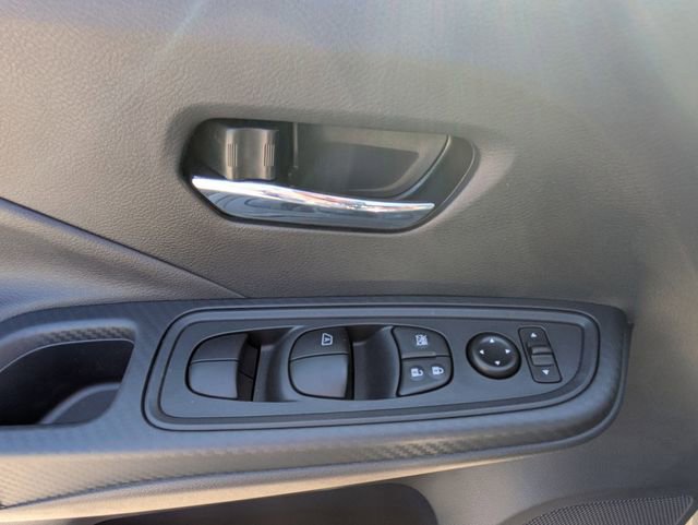 New 2025 Nissan Versa SV w/ Trunk Package image 12