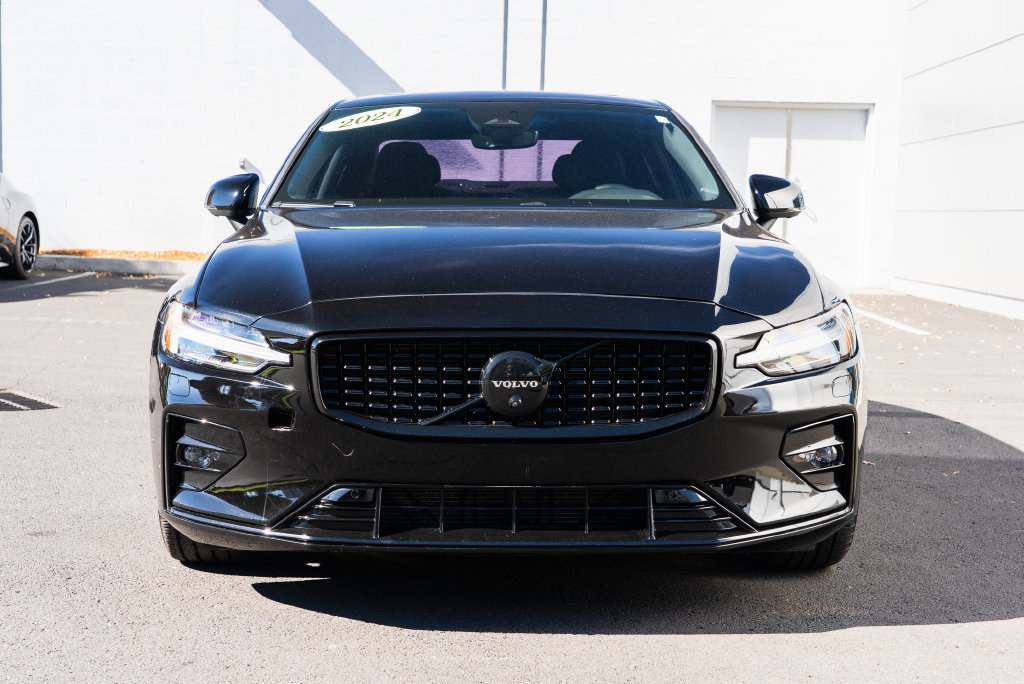 Used 2024 Volvo S60 B5 Plus w/ Climate Package AWD/4WD image 2