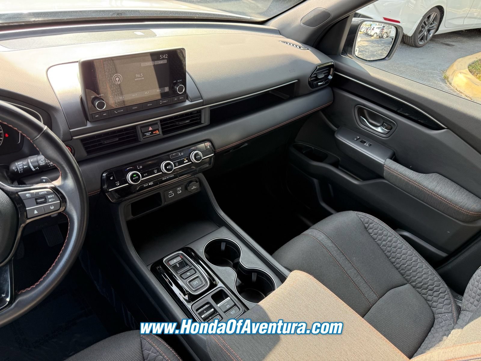 Certified 2023 Honda Pilot Sport image 15