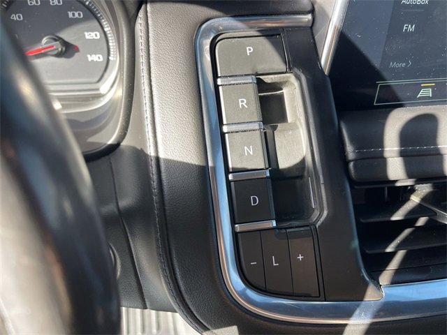 Used 2021 Chevrolet Suburban LT image 19