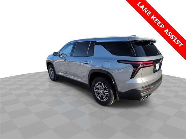Used 2024 Chevrolet Traverse LS image 6