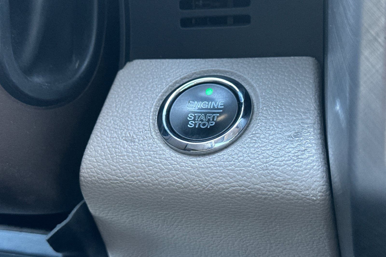 Used 2019 Ford F450 Limited w/ FX4 Off-Road Package image 22