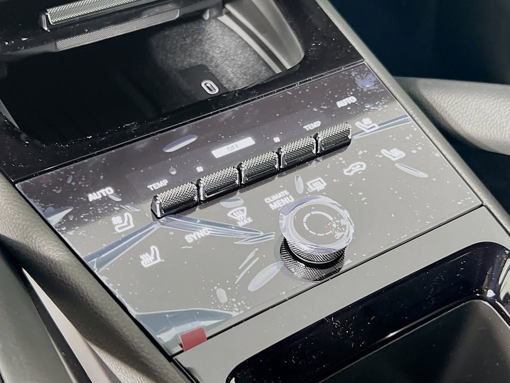 New 2026 Porsche Cayenne Coupe image 18