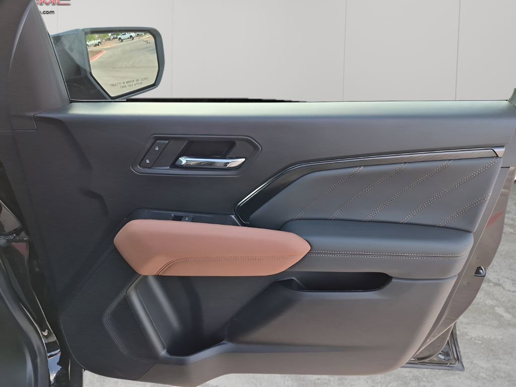 New 2026 GMC Canyon AT4 w/ AT4 Premium Package image 13