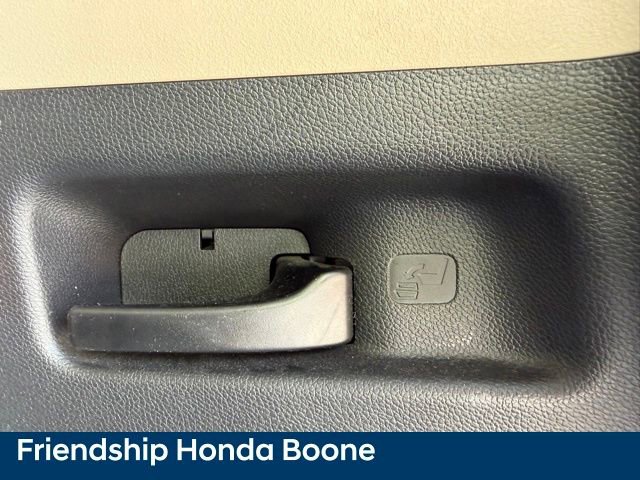 Used 2018 Honda CR-V Touring image 47