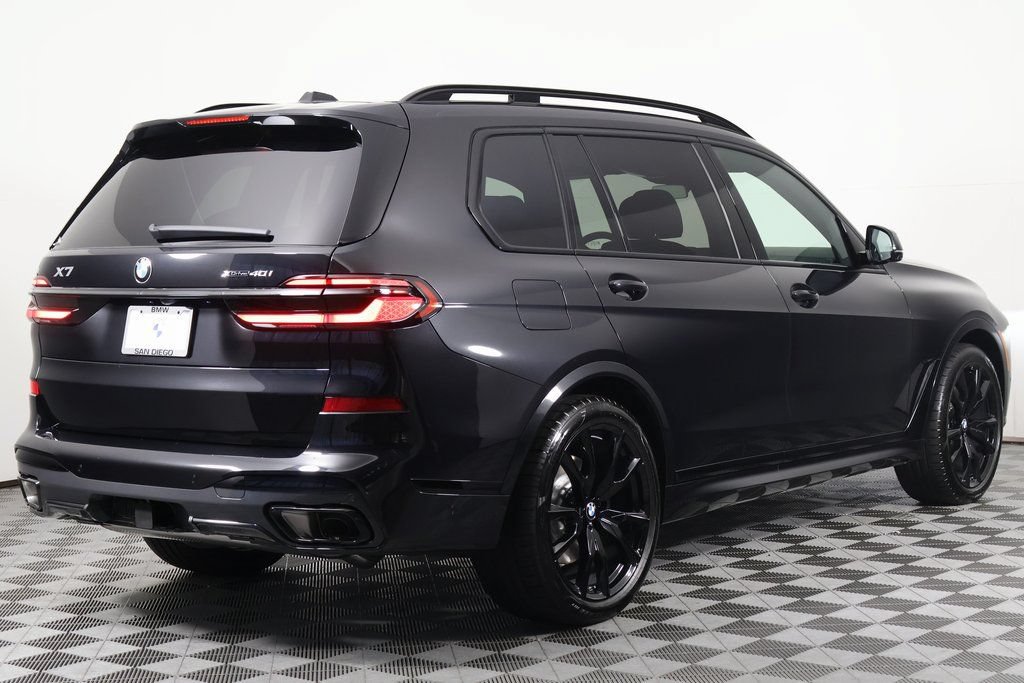 New 2027 BMW X7 xDrive40i w/ Executive Package AWD/4WD image 2