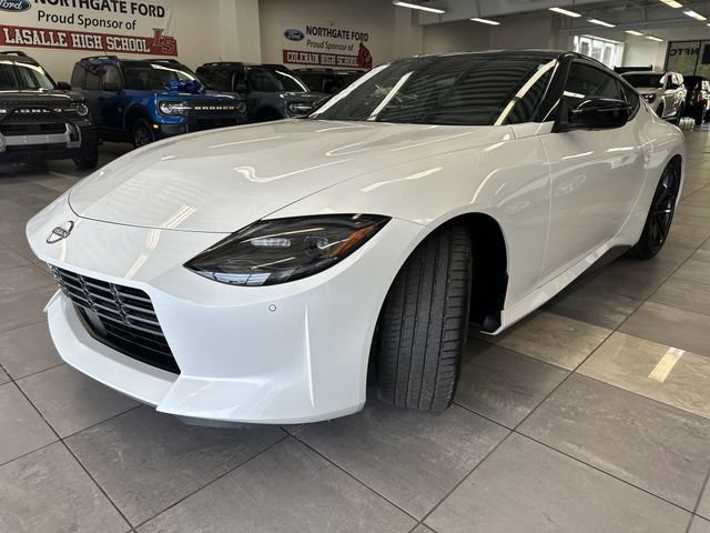 Used 2024 Nissan Z Performance w/ Floor Mat Package RWD image 14