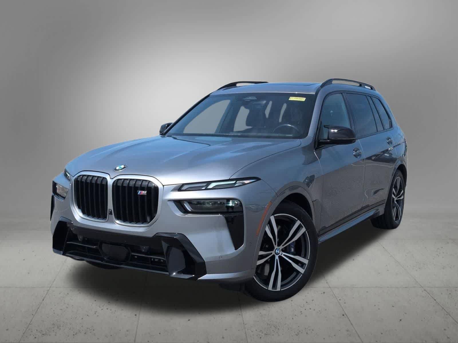 Used 2024 BMW X7 M60i AWD/4WD image 1