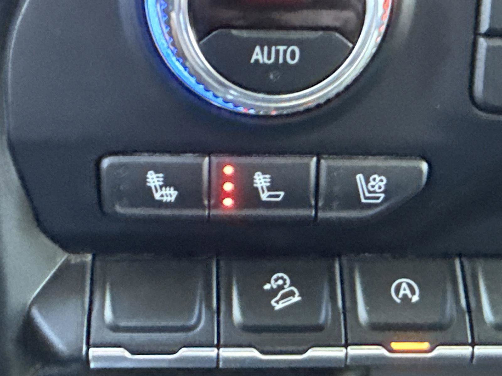 Used 2021 GMC Sierra 1500 SLT w/ SLT Premium Package image 19