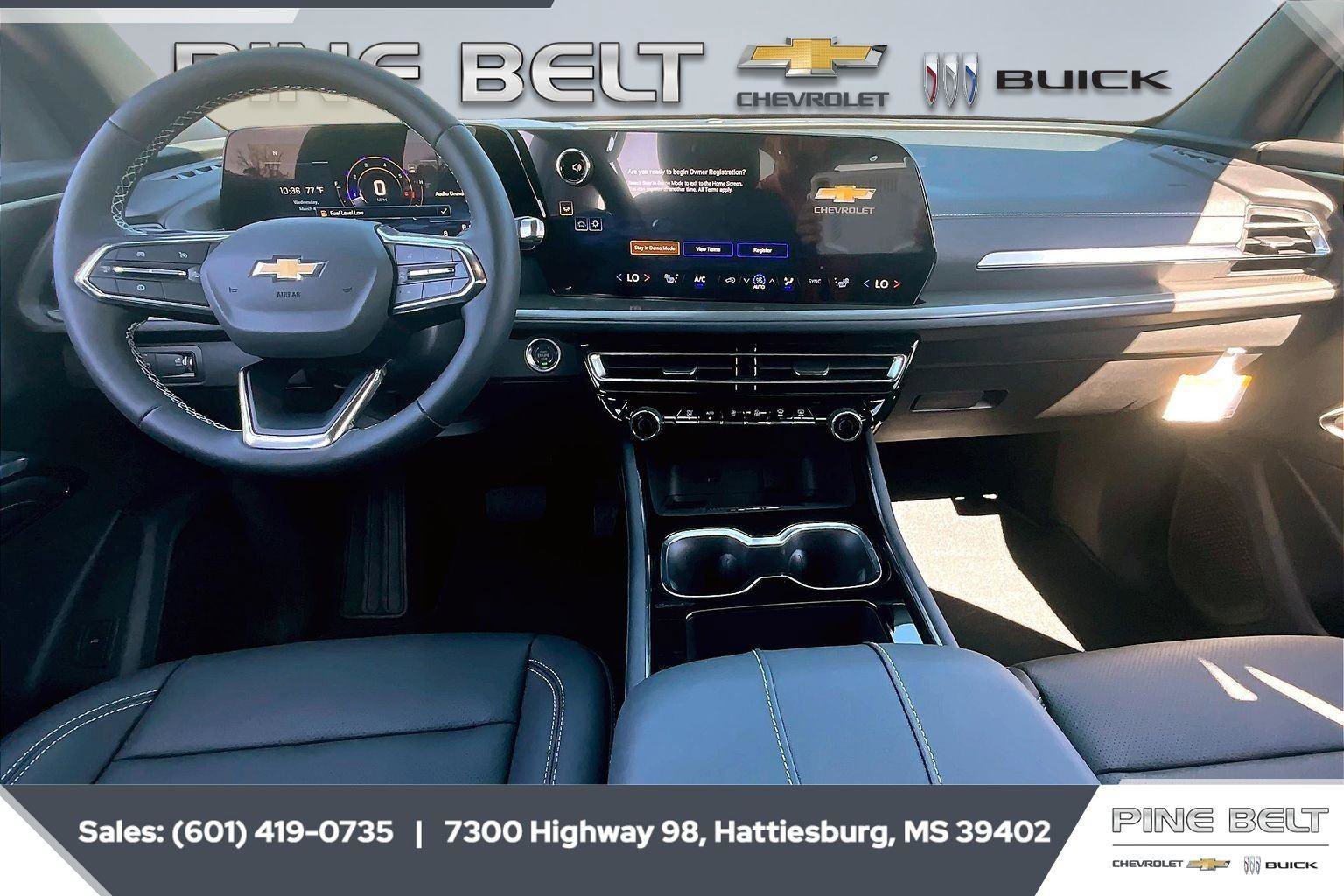 New 2026 Chevrolet Traverse LT w/ Driver Confidence Package image 13