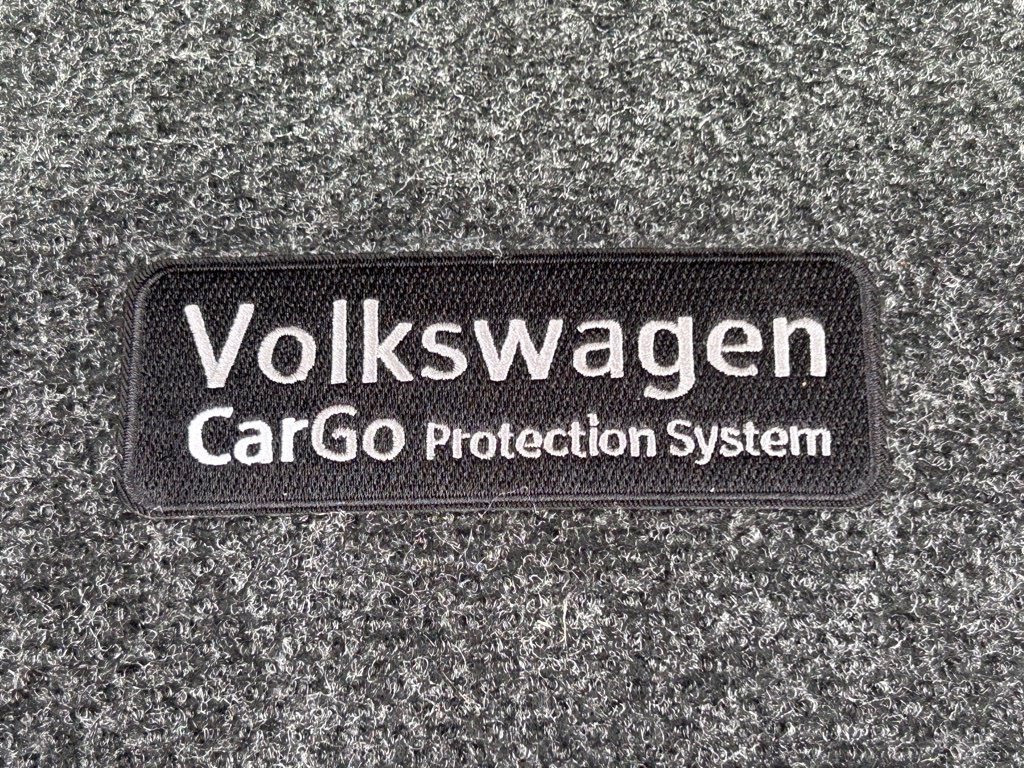 Used 2025 Volkswagen Tiguan S FWD image 53