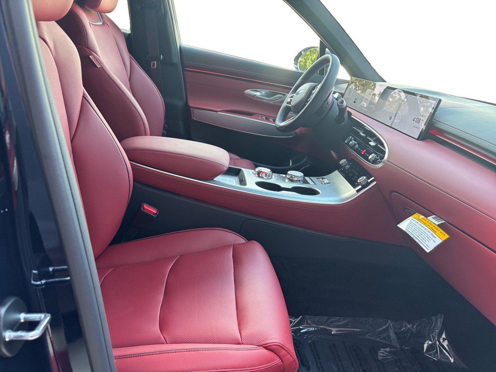 New 2026 Genesis GV70 2.5T Sport Prestige AWD/4WD image 15