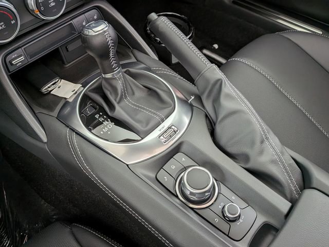 New 2026 MAZDA MX-5 Miata RF Grand Touring w/ Weather Package image 27