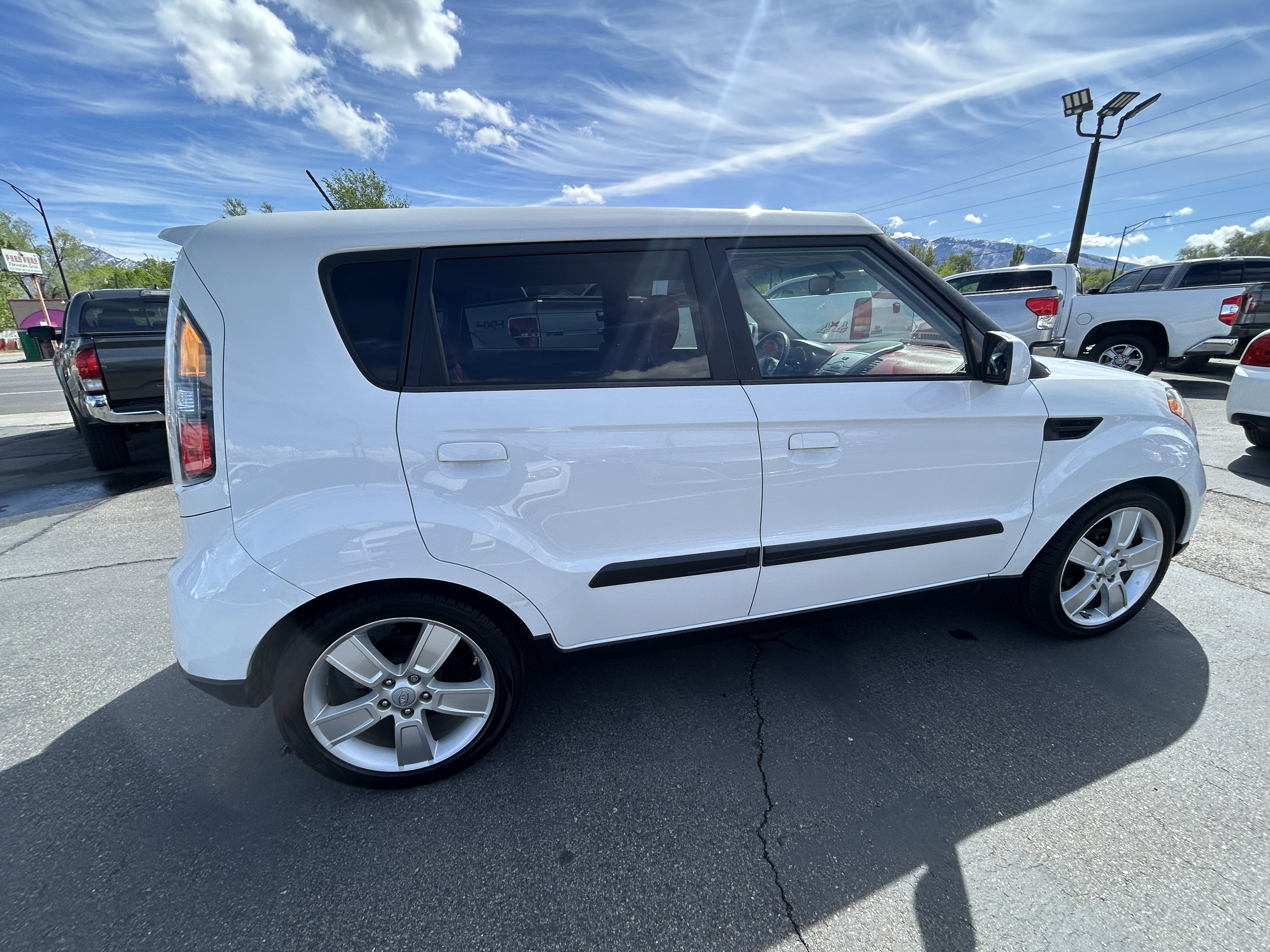 Used 2010 Kia Soul Sport image 4