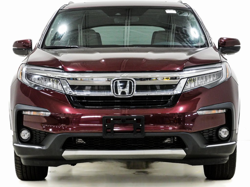 Used 2021 Honda Pilot Touring video 2