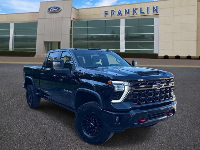 Used 2025 Chevrolet Silverado 2500 ZR2 w/ Technology Package