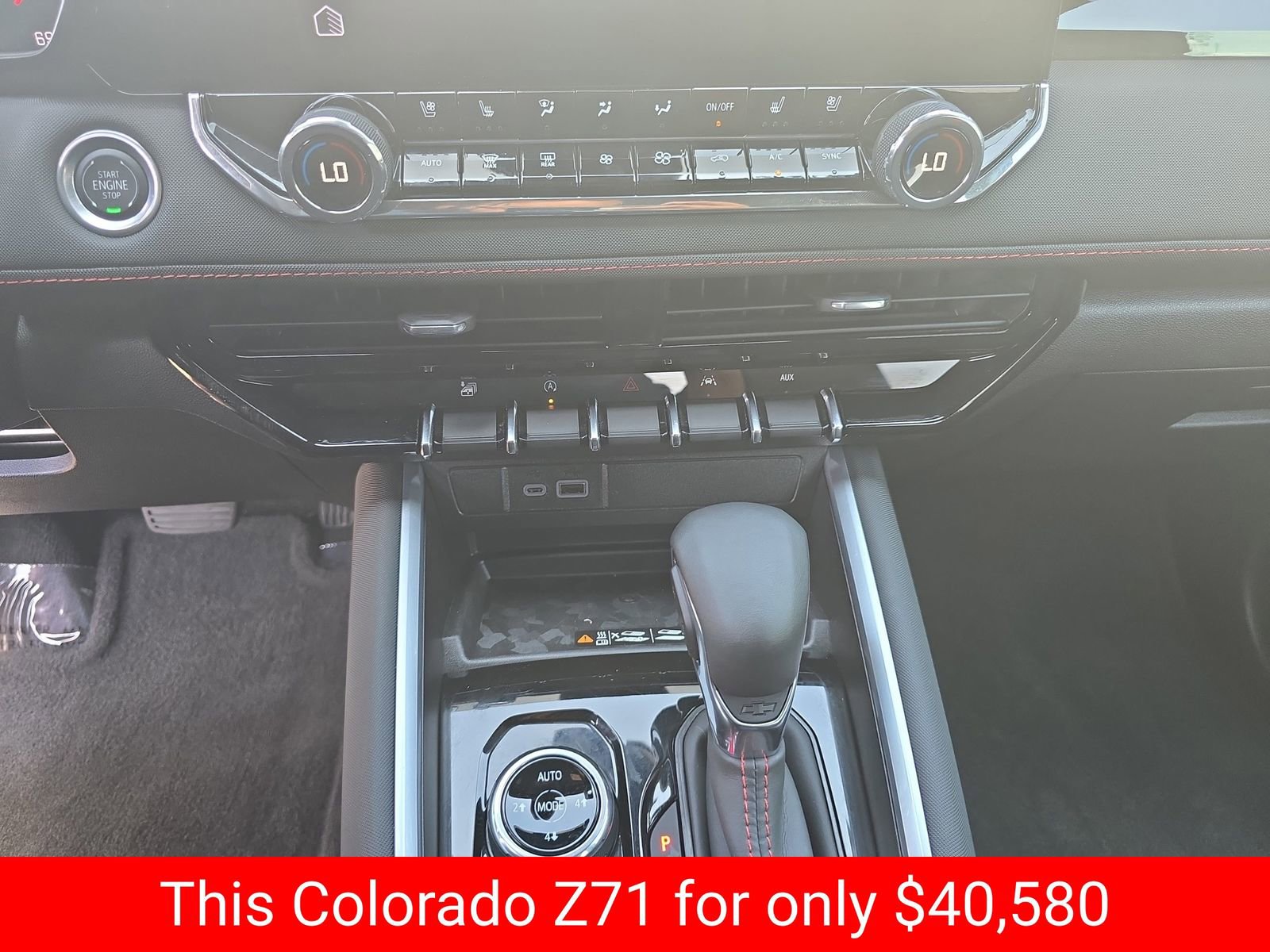 Used 2025 Chevrolet Colorado Z71 w/ Z71 Convenience Package 2 AWD/4WD image 29