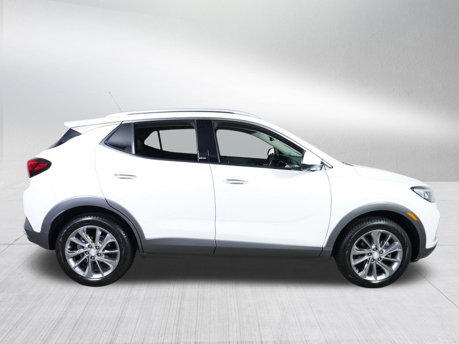 Used 2020 Buick Encore GX Essence w/ Experience Buick Package AWD/4WD image 8
