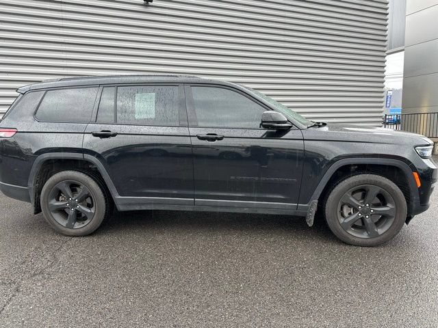 Used 2023 Jeep Grand Cherokee L Limited w/ Luxury Tech Group II AWD/4WD image 2