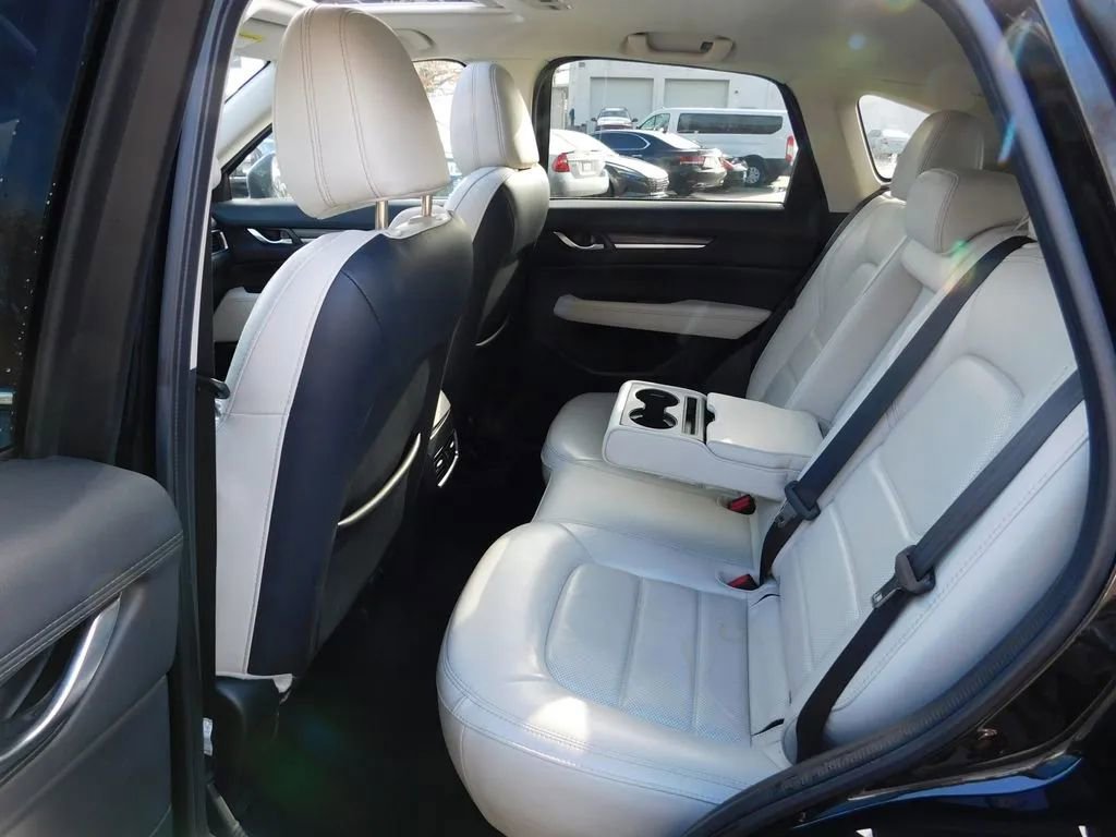 Used 2021 MAZDA CX-5 Grand Touring image 12