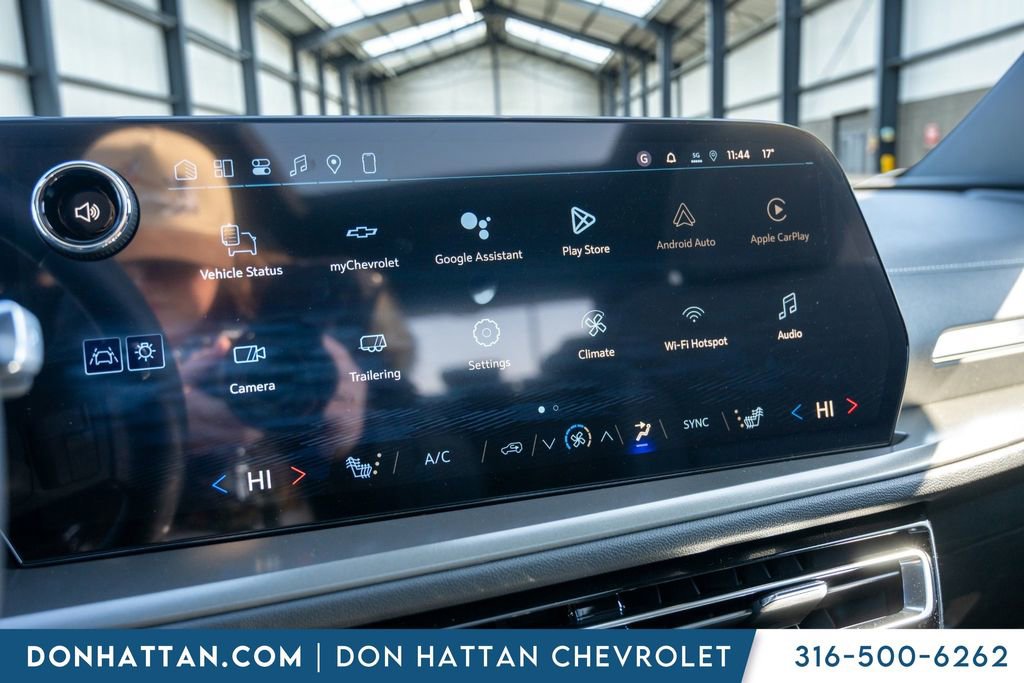 New 2026 Chevrolet Traverse LT w/ Sun and Wheel Package image 9