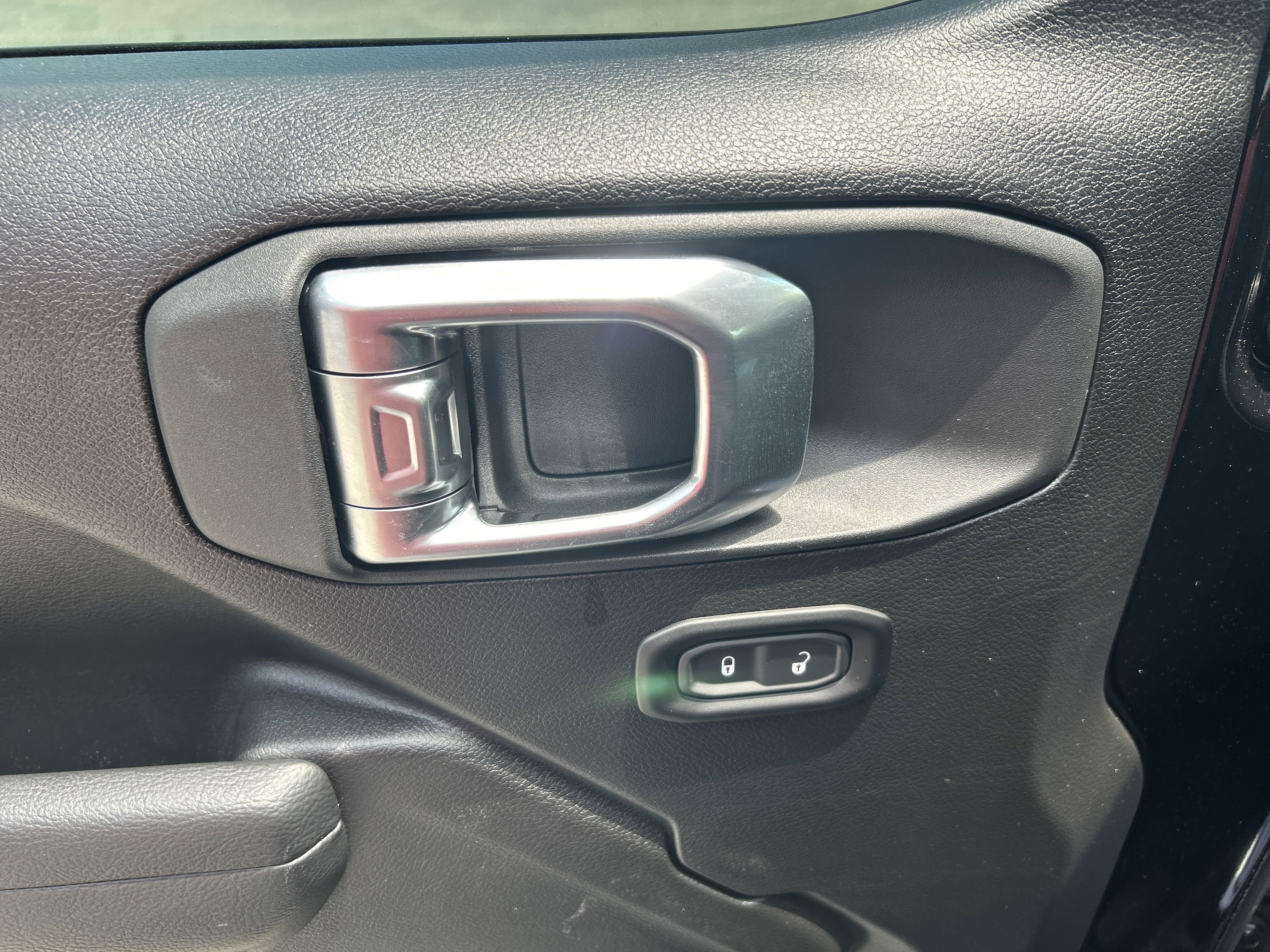 New 2025 Jeep Wrangler Sport image 8