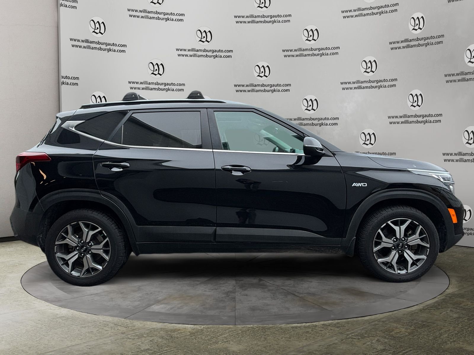 Used 2021 Kia Seltos EX AWD/4WD image 6