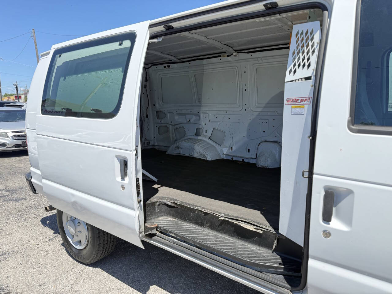 Used 2008 Ford E-250 and Econoline 250 RWD image 18