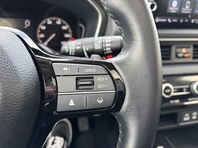 Certified 2025 Honda Pilot Touring image 15